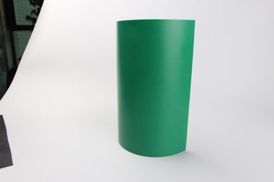 stortplaatsen en milieubescherming HDPE glad geomembraan met 2,0-3,0% koolstofzwart gehalte en flexibel duurzaam ontwerp