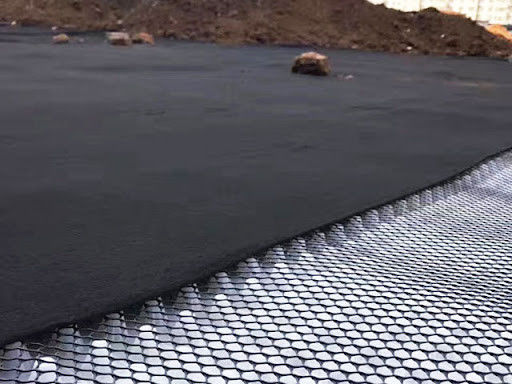 Hoogtemperatuurbestendigheid en corrosiebestendigheid Drainage Geonet UV-bestendig Voor wegbed of tunnelmuur