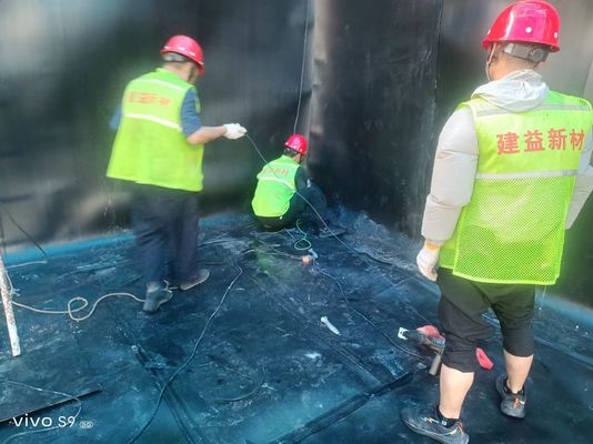 Geomembrane met een superieure chemische weerstand tegen lekken voor reservoirs voor zware metalen