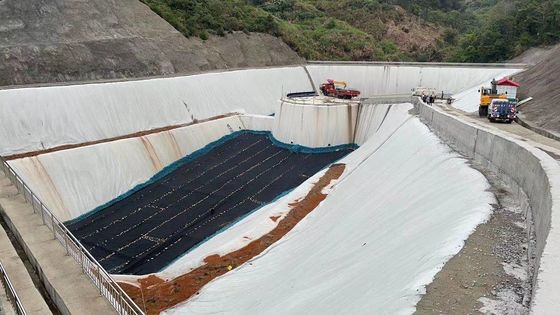 Geotextiel van niet-geweven lange filamenten voor rookgasreinigingsresiduen