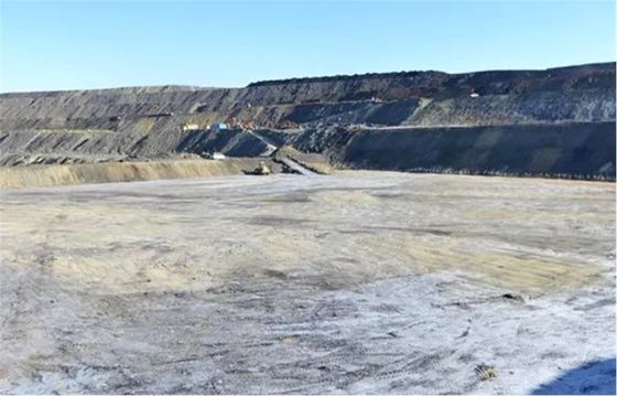HDPE-geomembraanvoeringen: ultieme afschermingsbarrière voor energiecentrale Fly Ash & FGD-gipsopslag