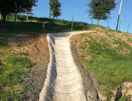 Cement Blanket for Industrial Drainage Channels - Corrosion-Resistant Liner for Heavy-Duty Industrial Use