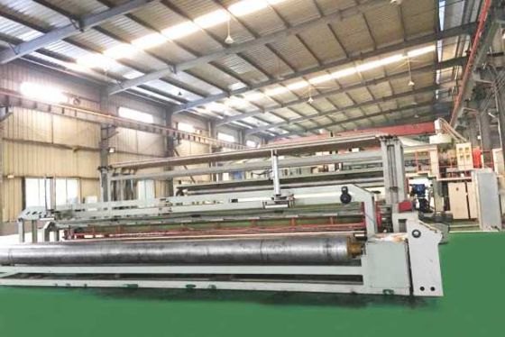 Dikte 0,5 tot 2,5 mm Geo-membraan met geconstrueerde greep met een textuur met een knobbel van HDPE die een superieure opsluiting biedt voor stortplaatsen en reservoirs