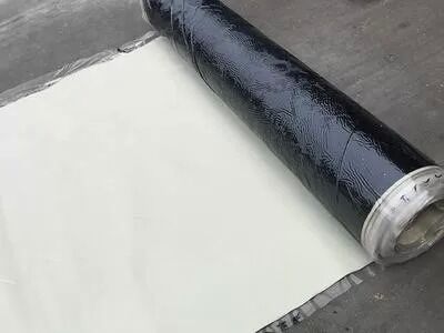 EVA300 & EVA500 Wikkel synthetisch polymeer waterdicht membraan met uitstekende punctieweerstand en hoge treksterkte voor engineering anti-seepage